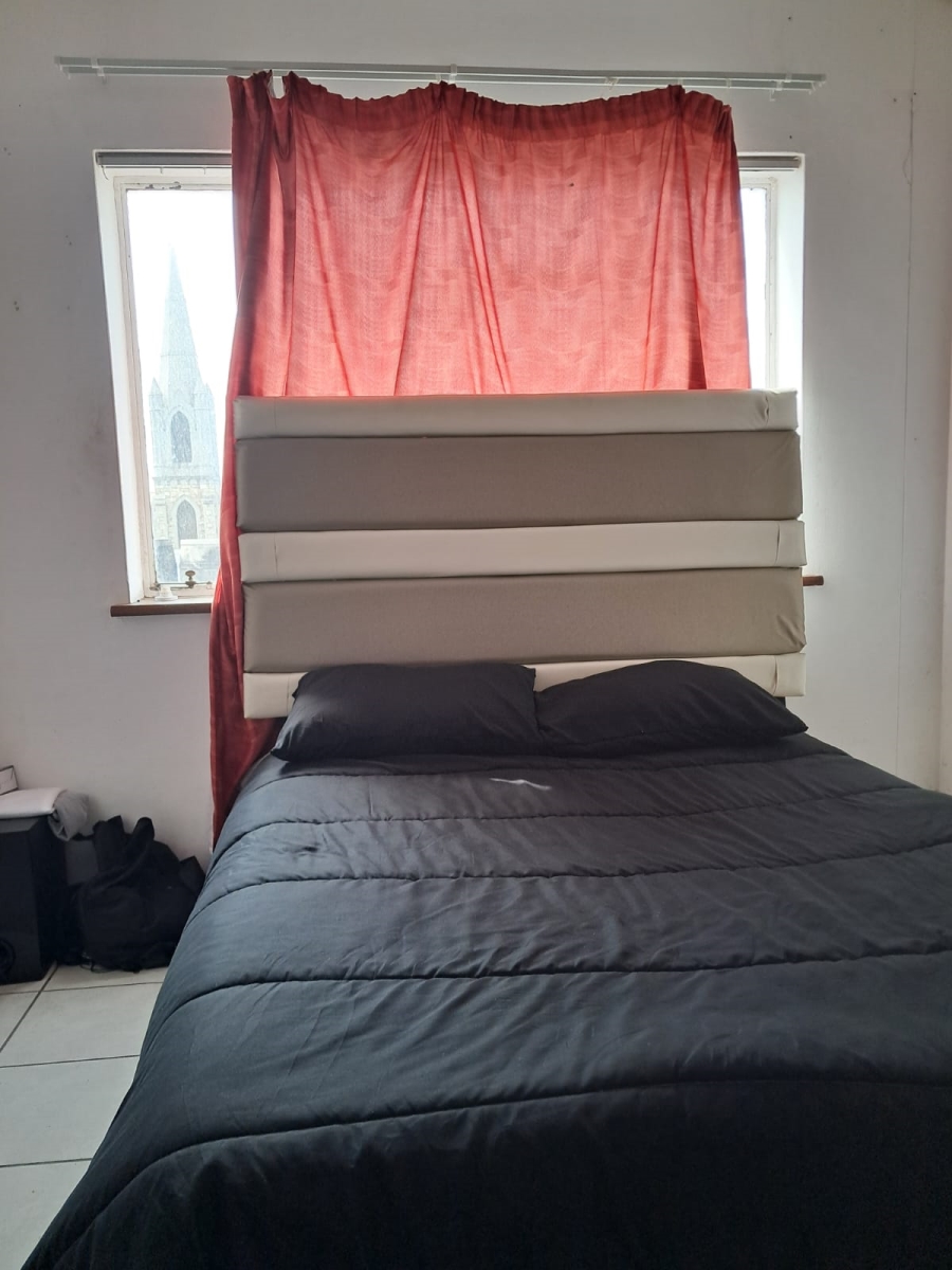 2 Bedroom Property for Sale in Port Elizabeth Central Eastern Cape
